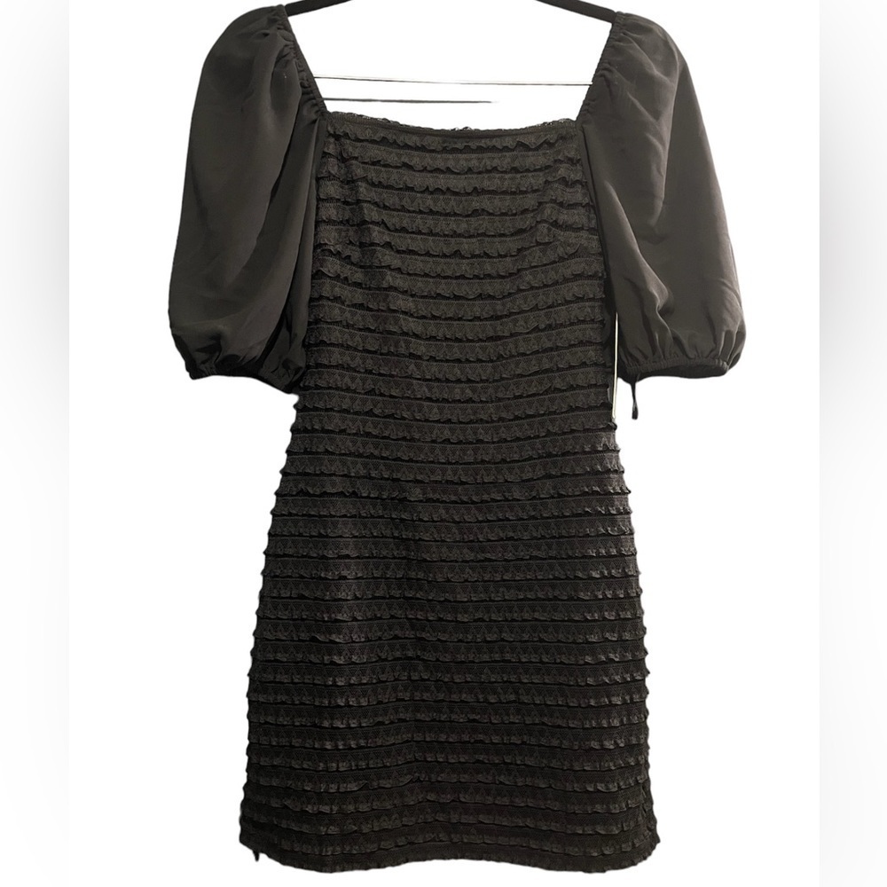 LULU’S/women’s dress/color black/size M/NEW